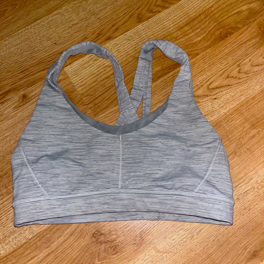 Lululemon pocket bra